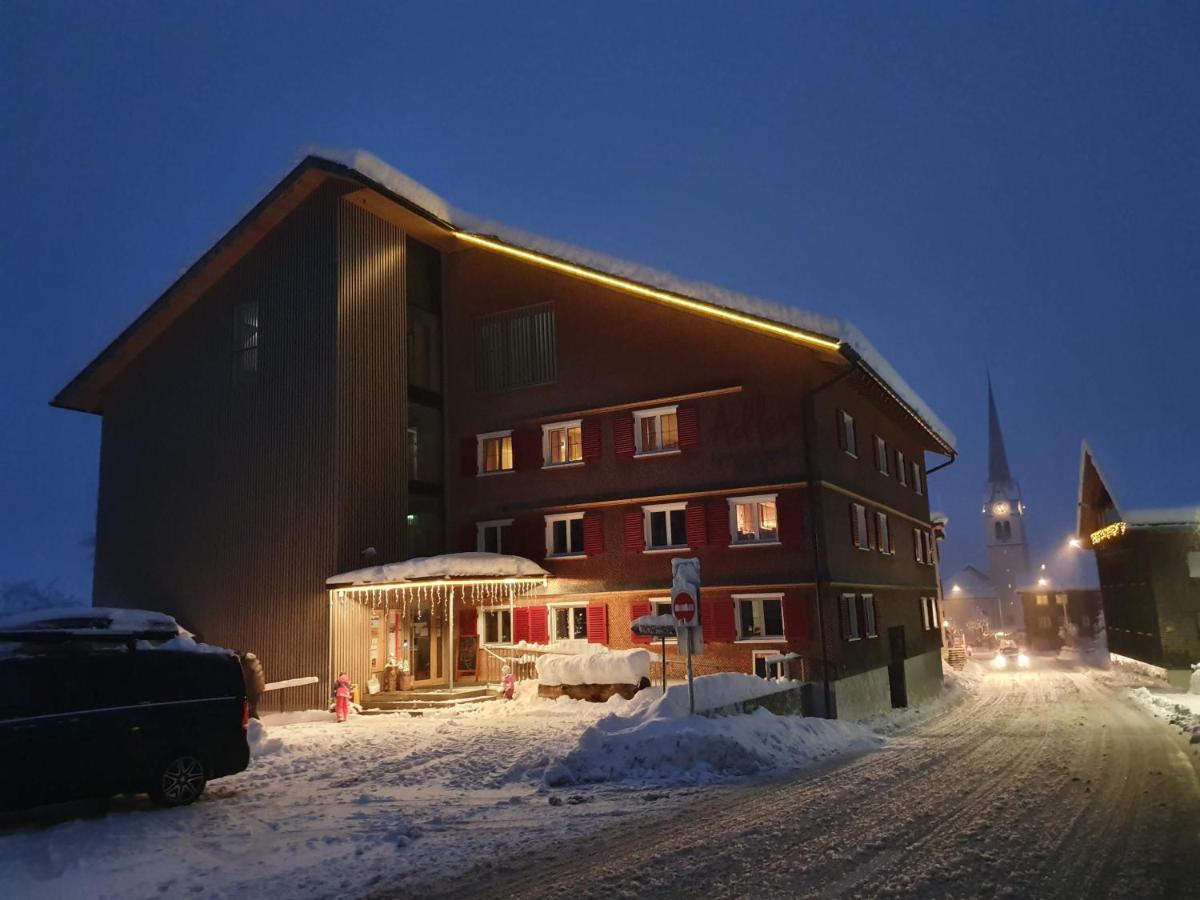Familienhotel Adler Lingenau Exterior foto